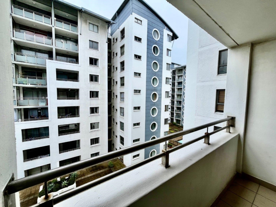 2 Bedroom Property for Sale in Claremont Upper Western Cape